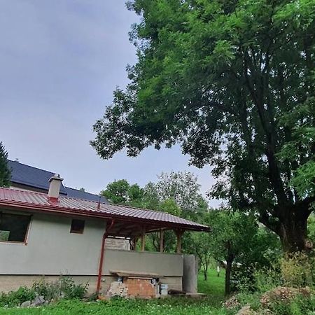 Chata V Zahrade Myto pod Dumbierom Ngoại thất bức ảnh