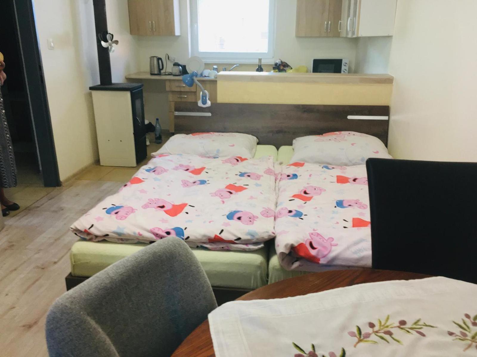 Chata V Zahrade Myto pod Dumbierom Ngoại thất bức ảnh